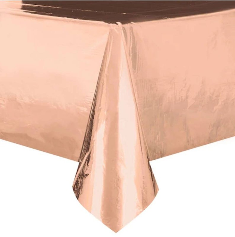 Metallic Foil Stain Resistant Fancy Shiny Table Cover for Table Decoration