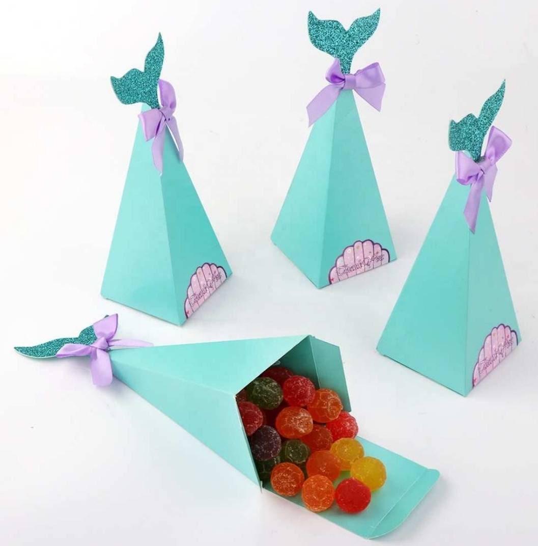 Set of 20 Mermaid Tail Party Favor Boxes with Thank You Stickers