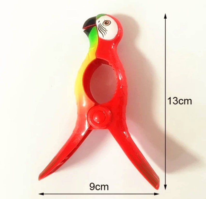 Pack of 2 Stylish Bright Color Towel Holders Hanger Clips for Hanging Clothes Bathing Suit Beach Towels